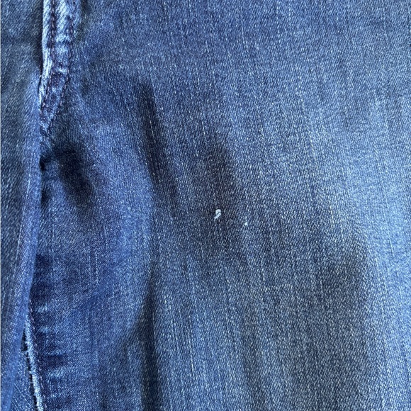 Lauren Conrad High Rise Flare Dark Wash Jeans Size 2 - Picture 7 of 8